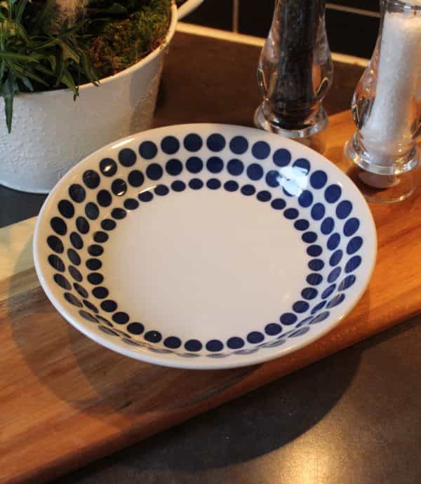 bluedot1 blue dot tallrik