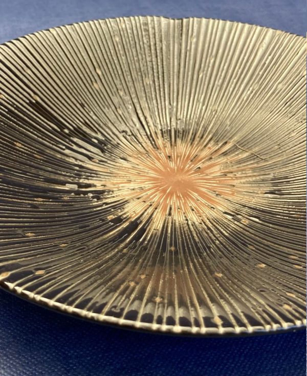 precious plate black