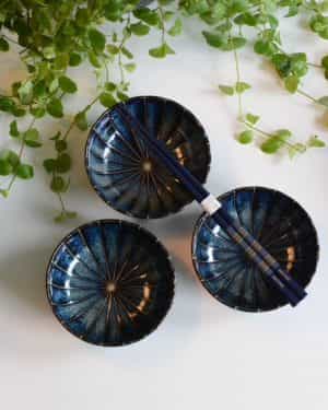 Navy Chrysanthemum Mini Tokusa